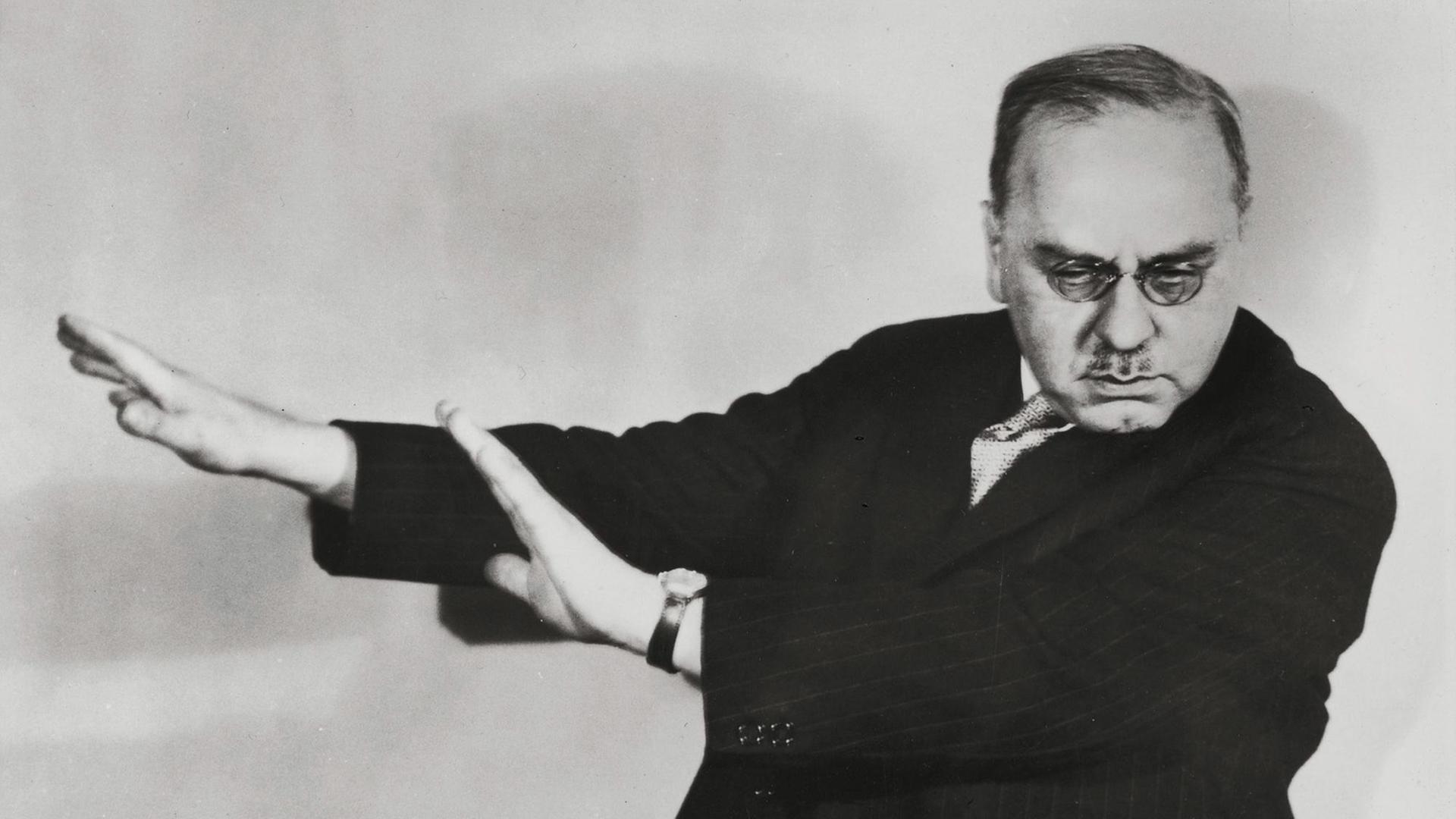 Der Psychoanalytiker Alfred Adler (1870−1937) in Boston 1935 Der Psychoanalytiker Alfred Adler (1870−1937) in Boston 1935