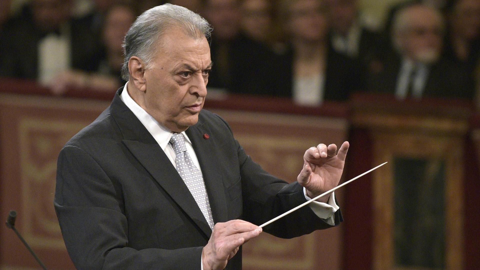 Der indische Dirigent Zubin Mehta Der indische Dirigent Zubin Mehta