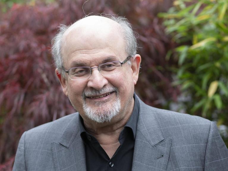 Salman Rushdie beim Literaturfestival im britischen Cheltenham