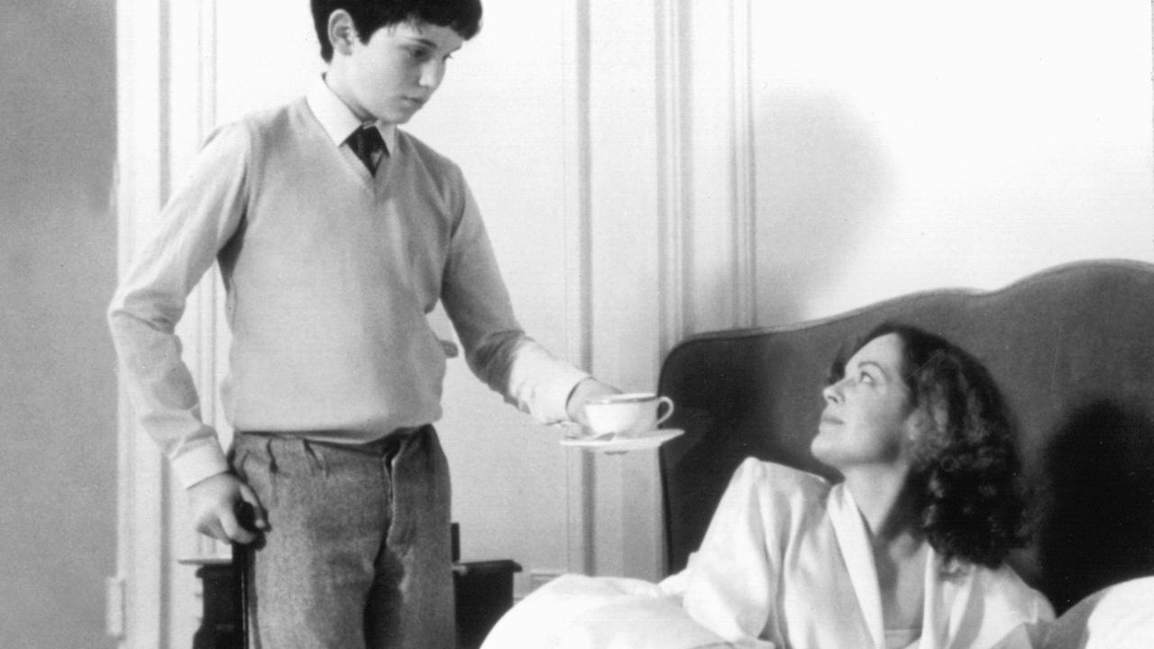 Ein Szenenfoto aus dem Film "Die Spaziergängerin von Sans-Souci" von Jacques Rouffio mit der Schauspielerin Romy Schneider in der Hauptrolle. Ein Szenenfoto aus dem Film "Die Spaziergängerin von Sans-Souci" von Jacques Rouffio mit der Schauspielerin Romy Schneider in der Hauptrolle.