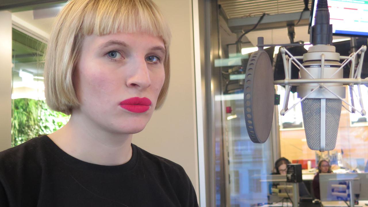 Caren Miesenberger sagt, es gebe Debatten um Hautaufhellung in der jamaikanischen Geschichte schon seit langer Zeit. Caren Miesenberger sagt, es gebe Debatten um Hautaufhellung in der jamaikanischen Geschichte schon seit langer Zeit.