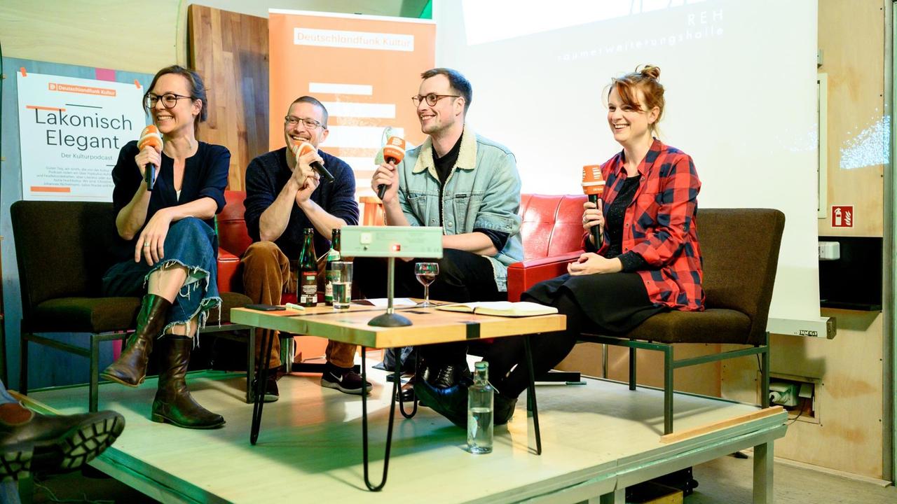 v.l.n.r.: Christine Watty, Julius Stucke, Johannes Nichelmann, Katrin Rönicke v.l.n.r.: Christine Watty, Julius Stucke, Johannes Nichelmann, Katrin Rönicke