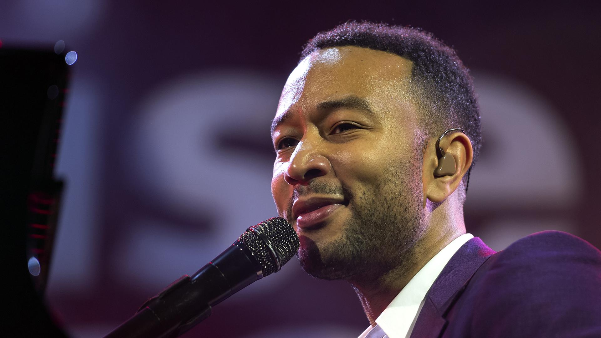 Der amerikanische Singer-Songwriter John Legend auf der Baloise Session in Basel, Schweiz Der amerikanische Singer-Songwriter John Legend auf der Baloise Session in Basel, Schweiz
