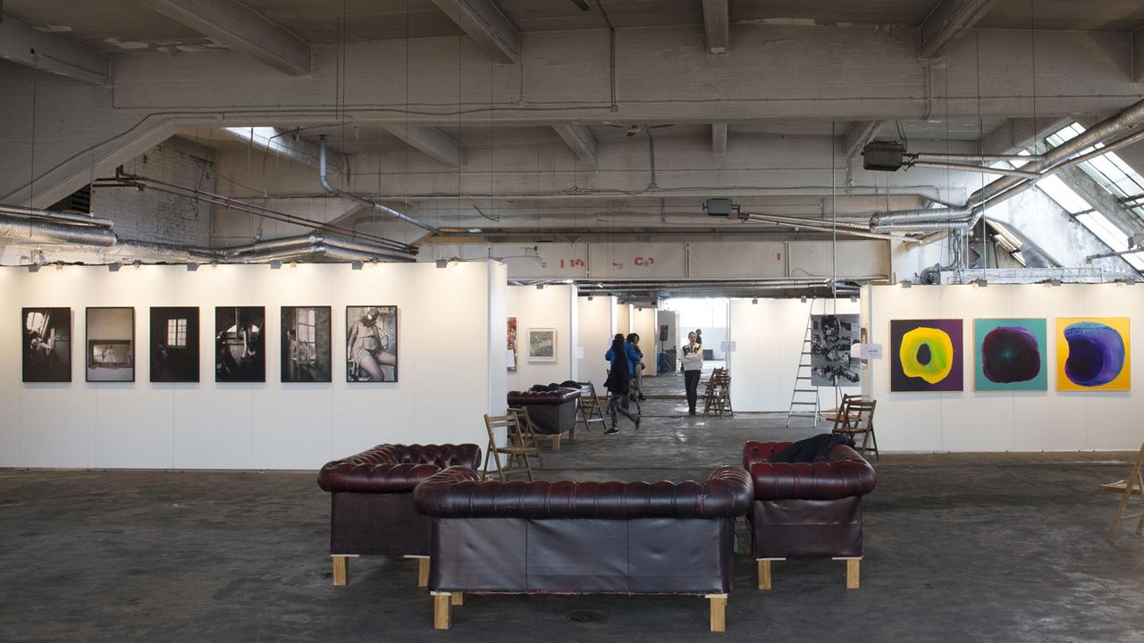 2017 zeigte die "Enter Art Foundation" in Teilen des Gebäudes 250 Werke von aufstrebenden Künstler*innen. 2017 zeigte die "Enter Art Foundation" in Teilen des Gebäudes 250 Werke von aufstrebenden Künstler*innen.