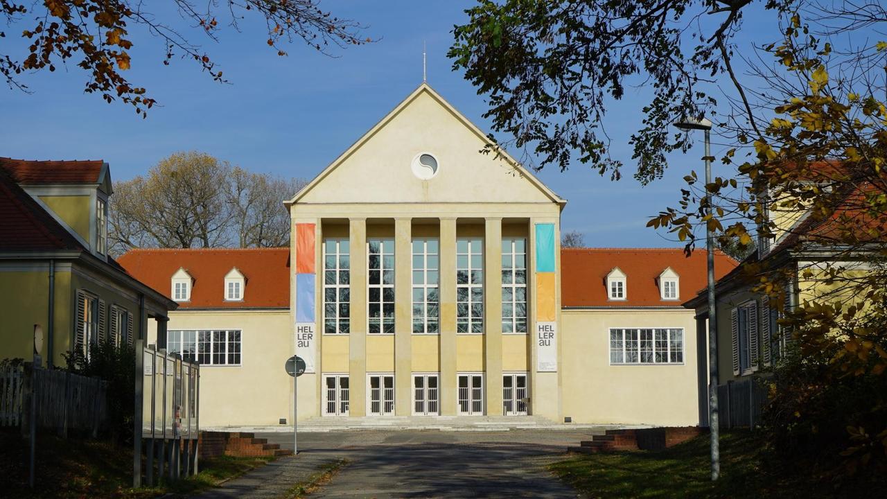 Das Festspielhaus Hellerau entstand 1911 und gilt als ein Hauptwerk der Architektur des 20. Jahrhunderts.