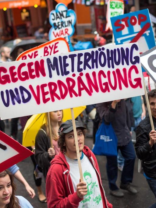 Demo gegen hohe Mietpreise in der Innenstadt in Berlin