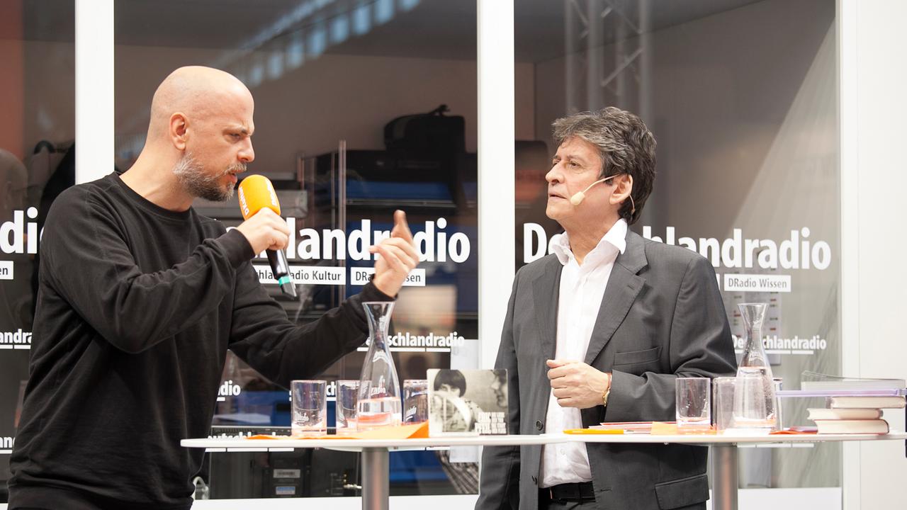 Dalibor Markovic im Gespräch mit Joachim Scholl bei der Frankfurter Buchmesse 2015.