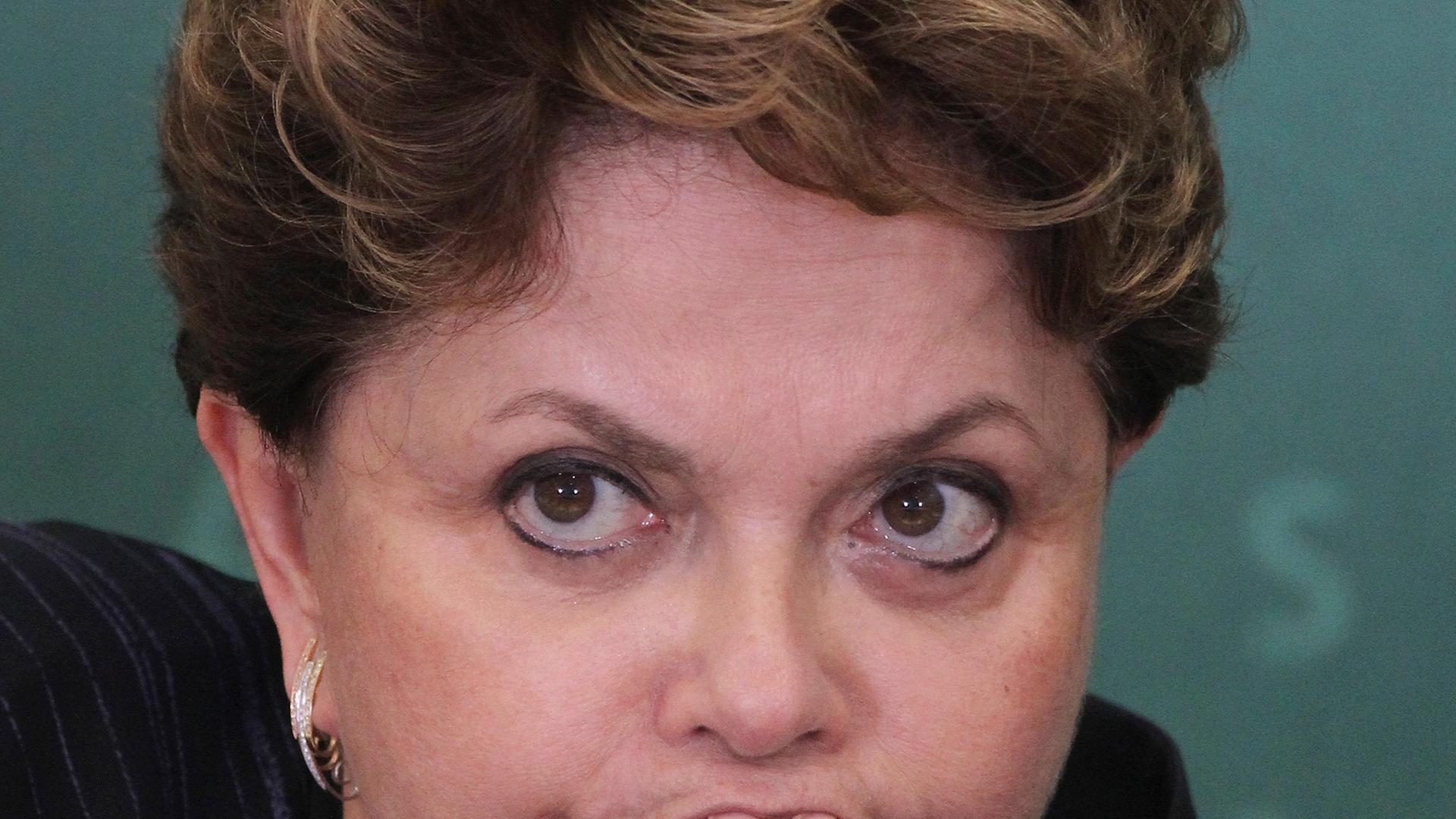 Brasiliens Staatschefin Dilma Rousseff. Brasiliens Staatschefin Dilma Rousseff.