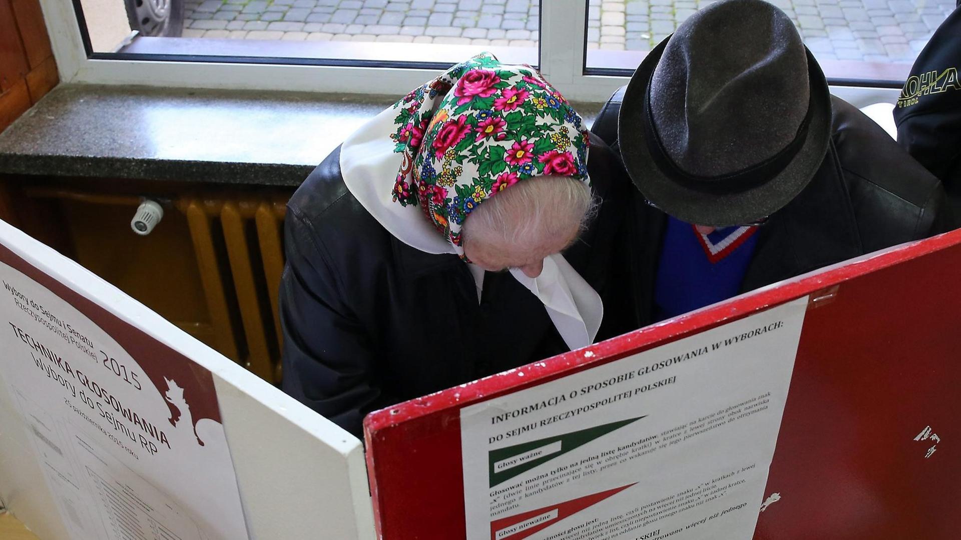 Urnengang in Polen: Gewählt wird ein neues Parlament Urnengang in Polen: Gewählt wird ein neues Parlament