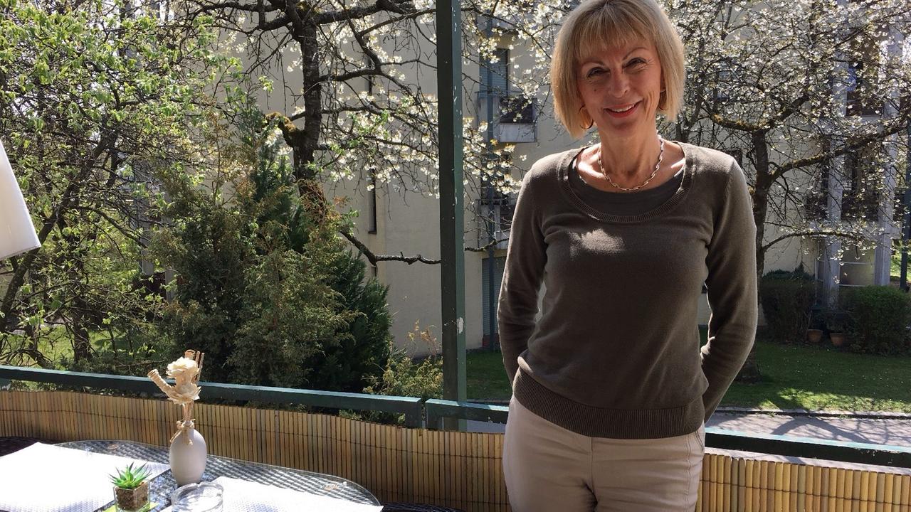 Porträt der Betreiberin des Internetportals "Gold WG", Monika Kohut Porträt der Betreiberin des Internetportals "Gold WG", Monika Kohut
