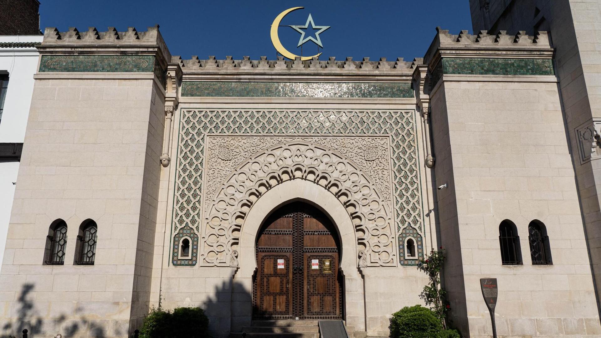 Eingang der Großen Moschee in Paris Eingang der Großen Moschee in Paris