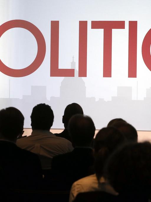 Der Chefredakteur für Marketing und Werbung, John Harris (l.), und Jim VandeHei, Chefredakteur und Mitbegründer von Politico.