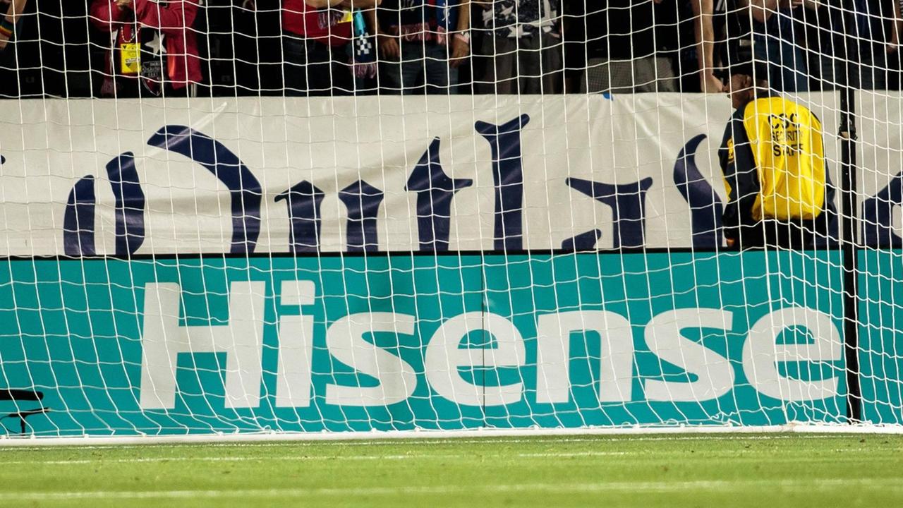 Hisense ist Sponsor der Fußball-WM in Russland. Hisense ist Sponsor der Fußball-WM in Russland.