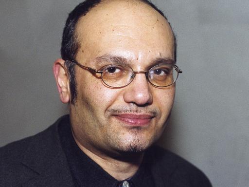 Der Schriftsteller Zafer Senocak, Foto: Januar 2003.