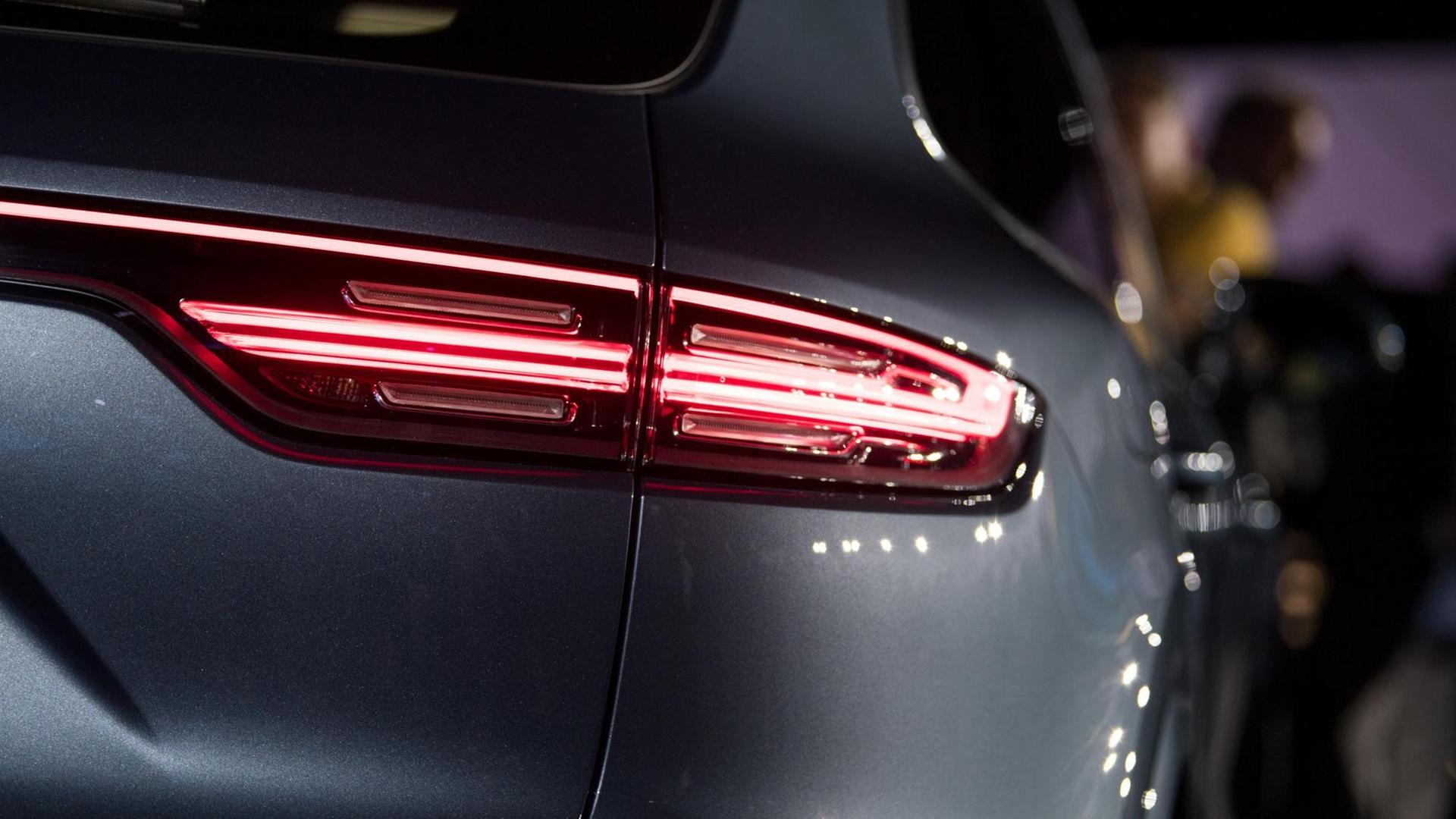 Rückleuchte des Porsche Cayenne. Rückleuchte des Porsche Cayenne.