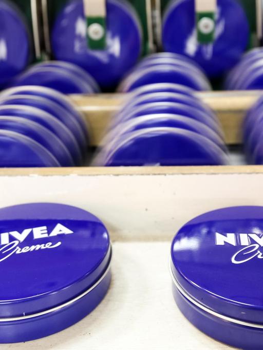Produktion von Nivea-Creme