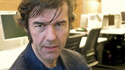 Dokumentarfilmer Stefan Sagmeister hat sich auf die Suche nach dem Glück gemacht - in seinem "The Happy Film".