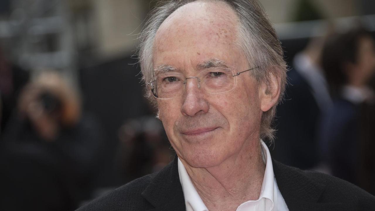 Der britische Bestseller-Autor Ian McEwan Der britische Bestseller-Autor Ian McEwan