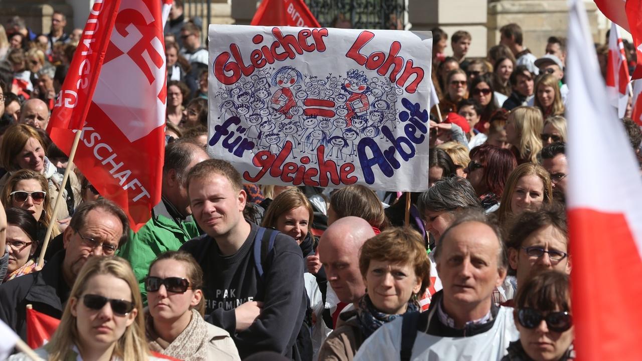 Leider liegt für dieses Bild keine Bildbeschreibung vor Leider liegt für dieses Bild keine Bildbeschreibung vor