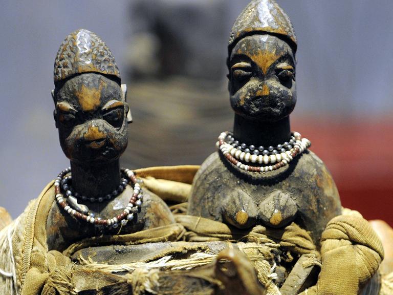 STRASBOURG - MUSEE VODOU - EXPOSITION MUSEE VODOU - Afrikanische Collection vom 31.01.2014