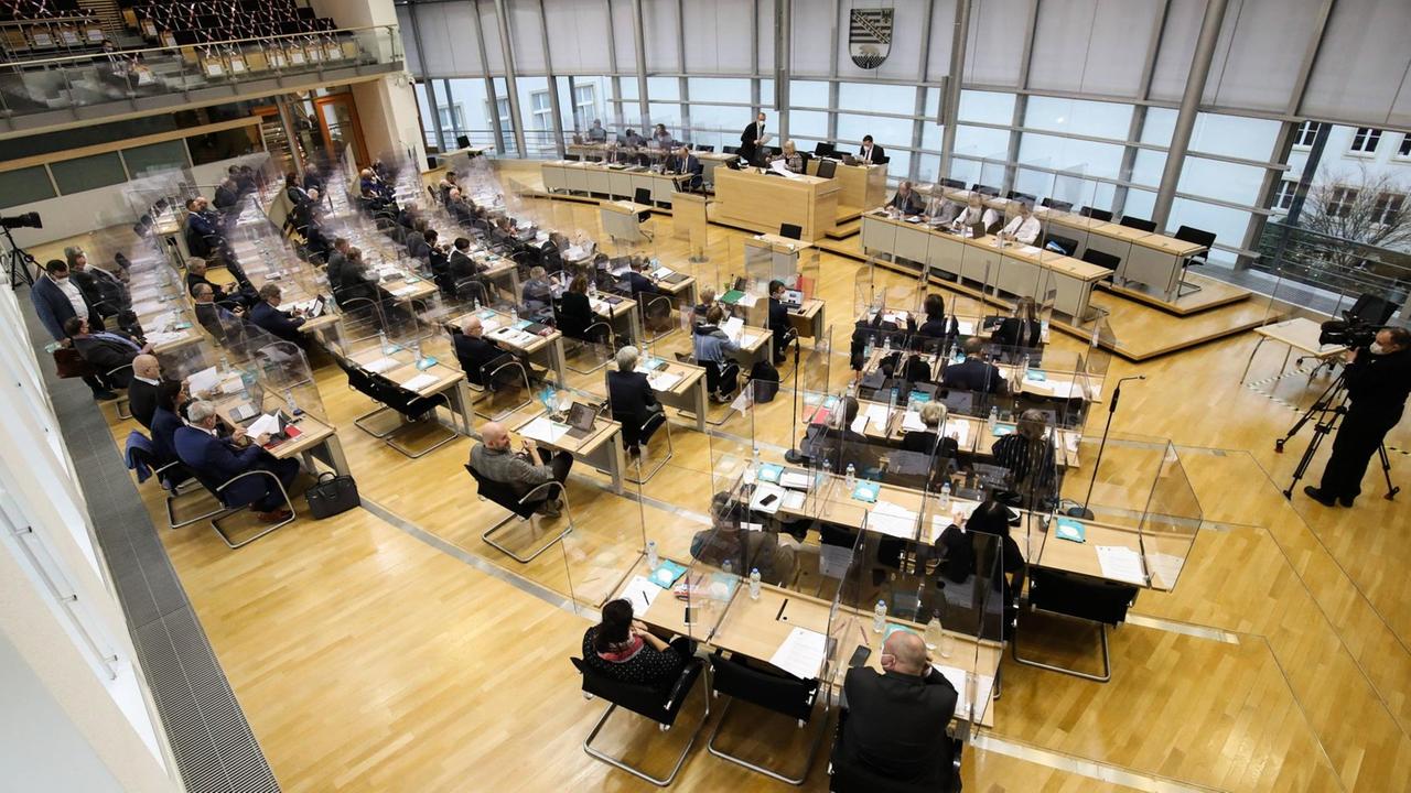 Landtagssitzung im Landtag von Sachsen Anhalt 