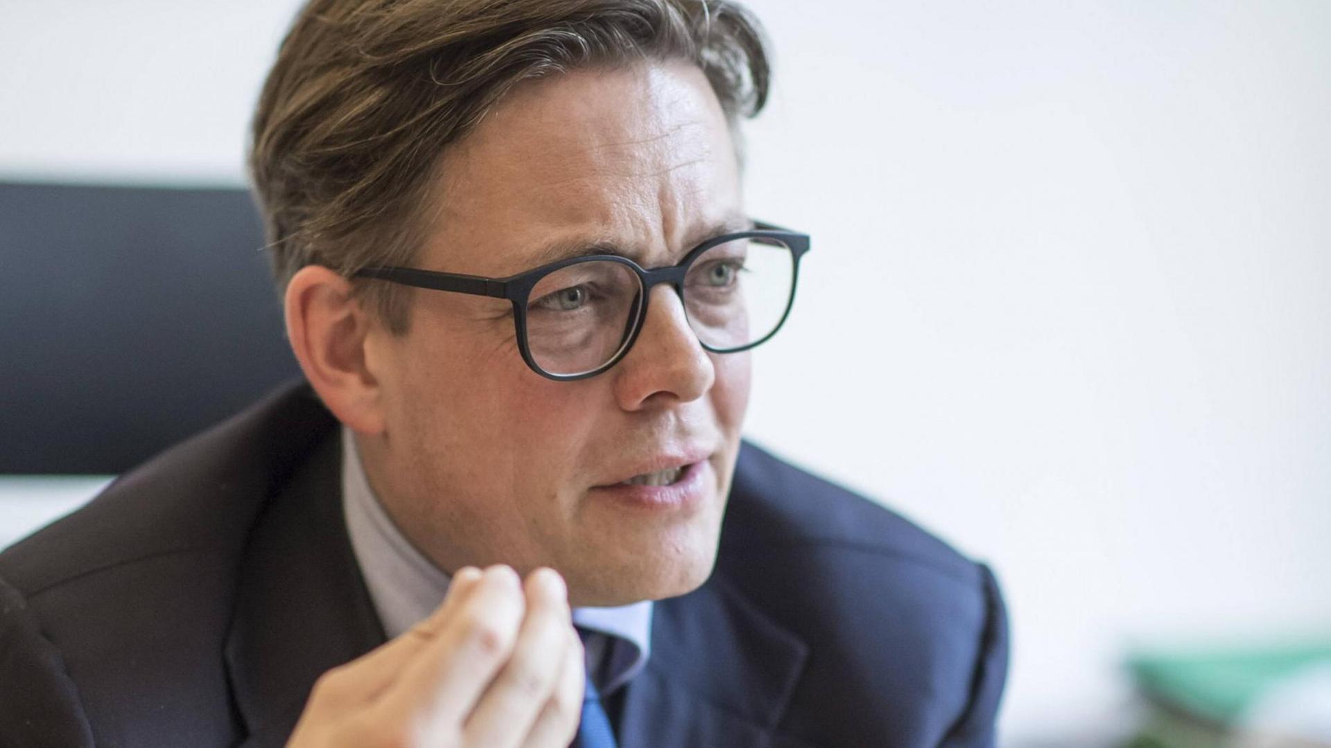 Konstantin von Notz, stellvertretender Fraktionsvorsitzender und Beauftragter für Religion und Weltanschauungen der Partei Buendnis 90/Die Gruenen im Deutschen Bundestag Konstantin von Notz, stellvertretender Fraktionsvorsitzender und Beauftragter für Religion und Weltanschauungen der Partei Buendnis 90/Die Gruenen im Deutschen Bundestag