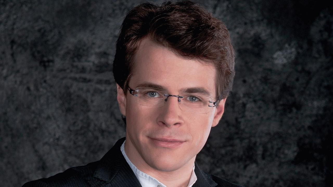 der Dirigent Jakub Hrůša der Dirigent Jakub Hrůša