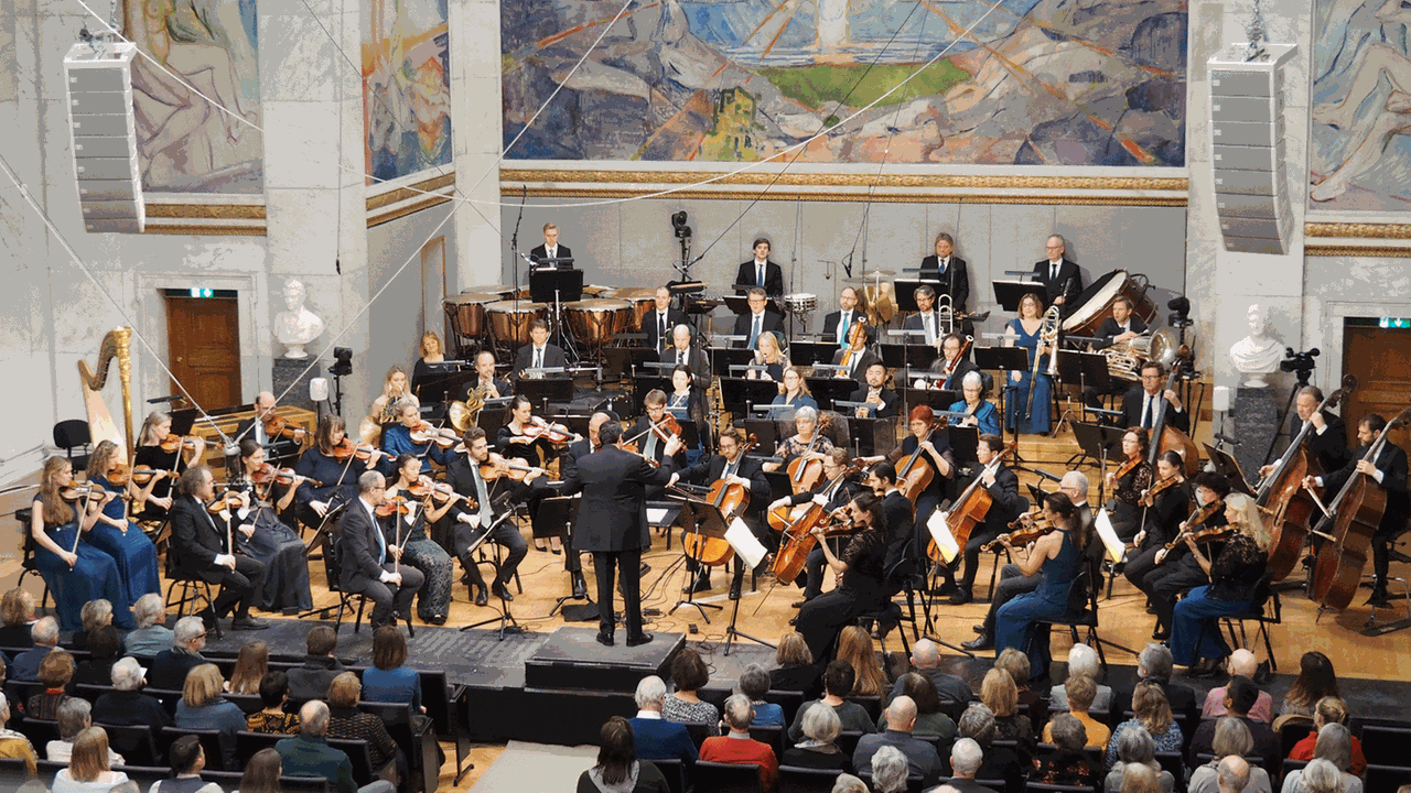 Das Norwegische Rundfunk-Sinfonieorchester in der Aula der Universität Oslo am 13.2.20 mit seinem Chefdirigenten Miguel Harth-Bedoya Das Norwegische Rundfunk-Sinfonieorchester in der Aula der Universität Oslo am 13.2.20 mit seinem Chefdirigenten Miguel Harth-Bedoya
