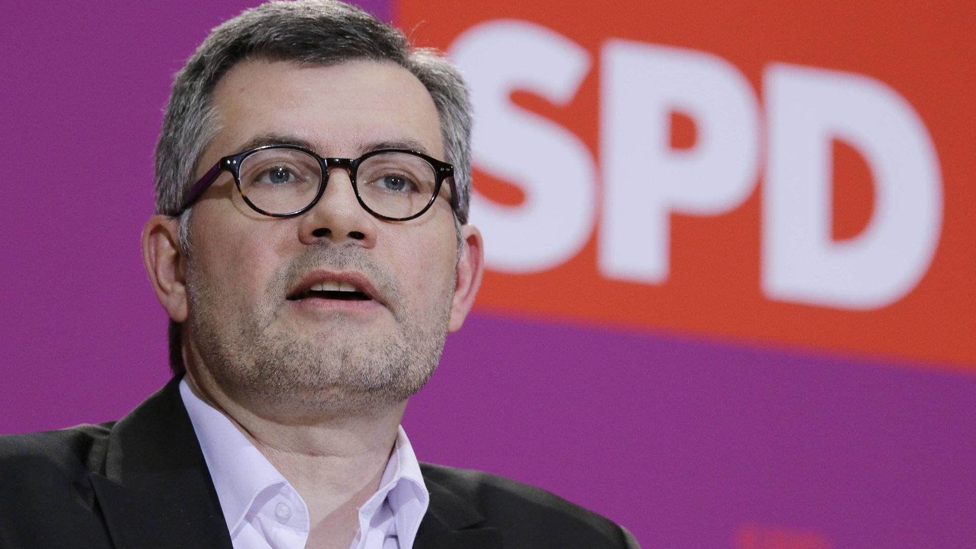 Porträtbild des SPD-Außenpolitikers Dietmar Nietan Porträtbild des SPD-Außenpolitikers Dietmar Nietan