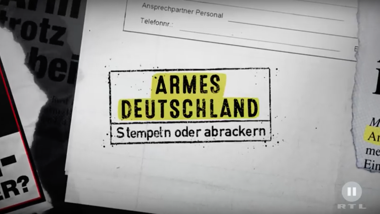 Intro der Sendung "Armes Deutschland – Stempeln oder abrackern?" auf RTL II. Intro der Sendung "Armes Deutschland – Stempeln oder abrackern?" auf RTL II.