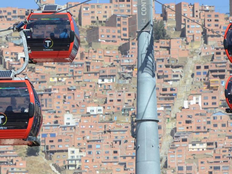 Seilbahnen in La Paz, Bolivien