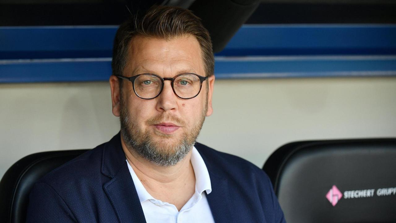 Der Geschäftsführer Sport des SC Paderborn, Martin Przondziono. Der Geschäftsführer Sport des SC Paderborn, Martin Przondziono.