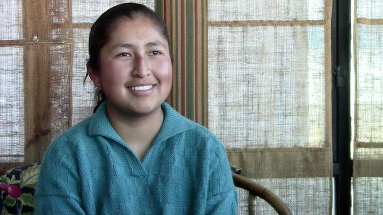 Die Aufnahme zeigt die Indigene Mariela Machicado vom Volk der Aymara, die in der Hauptstadt La Paz lebt. Die Aufnahme zeigt die Indigene Mariela Machicado vom Volk der Aymara, die in der Hauptstadt La Paz lebt.