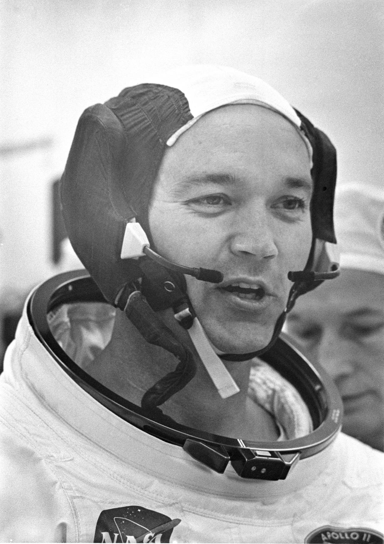 Michael Collins bevor es an Bord geht Michael Collins bevor es an Bord geht