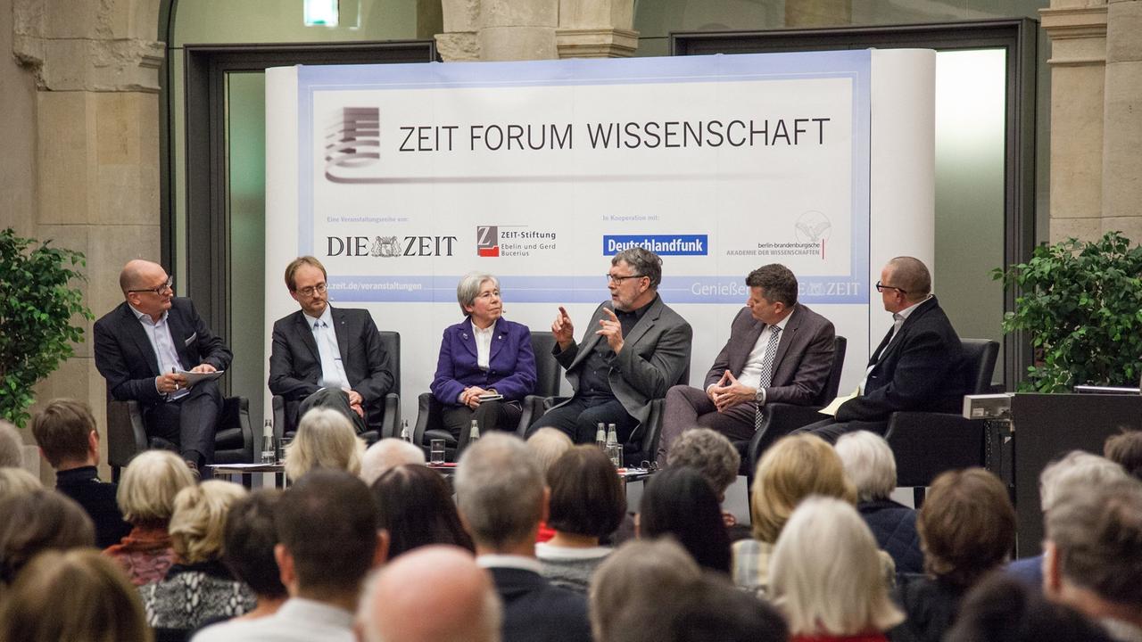 61. ZEIT Forum Wissenschaft aus der Berlin-Brandenburgischen Akademie der Wissenschaften am 2.3.2016. 61. ZEIT Forum Wissenschaft aus der Berlin-Brandenburgischen Akademie der Wissenschaften am 2.3.2016.
