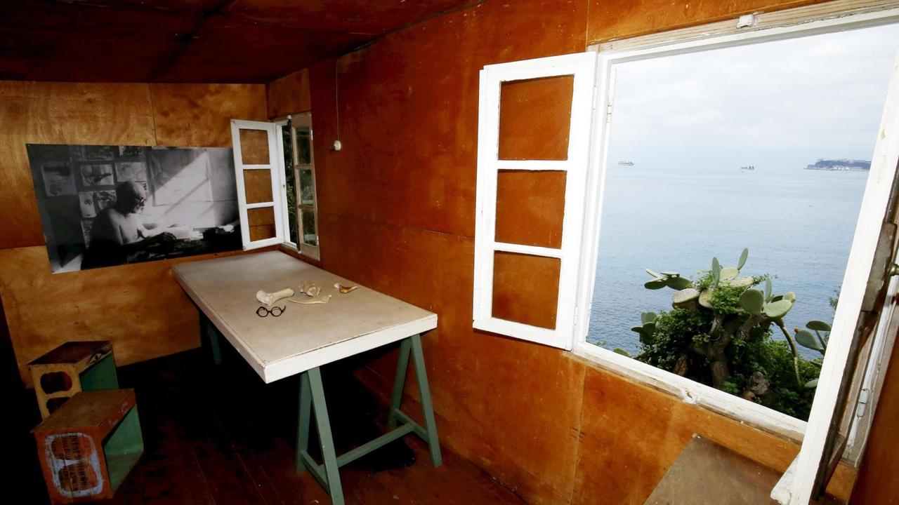Cabanon de Le Corbusier à Roquebrune-Cap-Martin dans les Alpes-Maritimes. Cabanon de Le Corbusier à Roquebrune-Cap-Martin dans les Alpes-Maritimes.