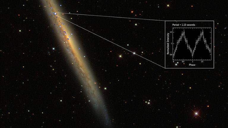 Die Position des Pulsars in der rund 50 Millionen Lichtjahre entfernten Galaxien NGC 5907. Die Position des Pulsars in der rund 50 Millionen Lichtjahre entfernten Galaxien NGC 5907.