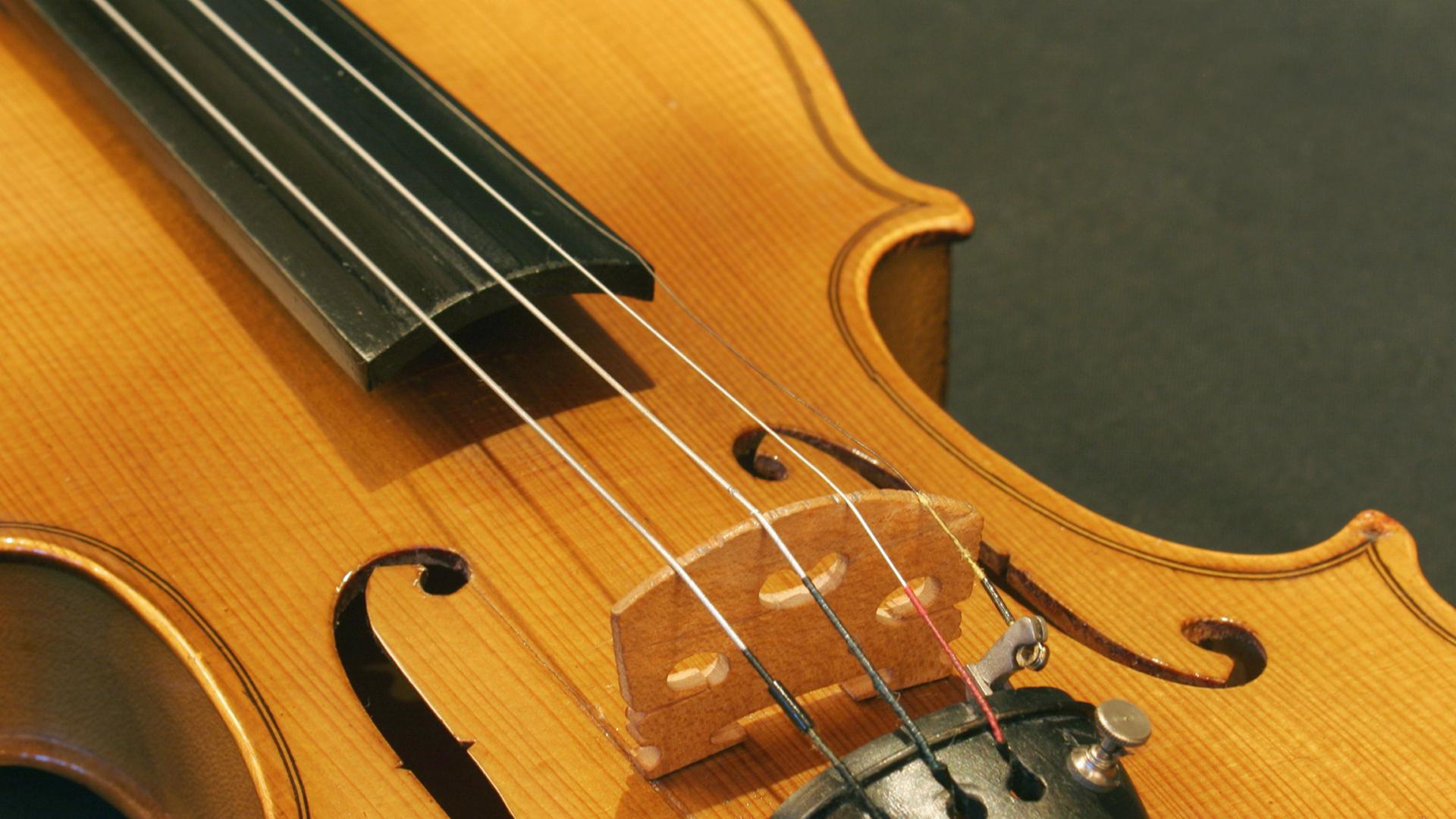 Eine Violine Eine Violine