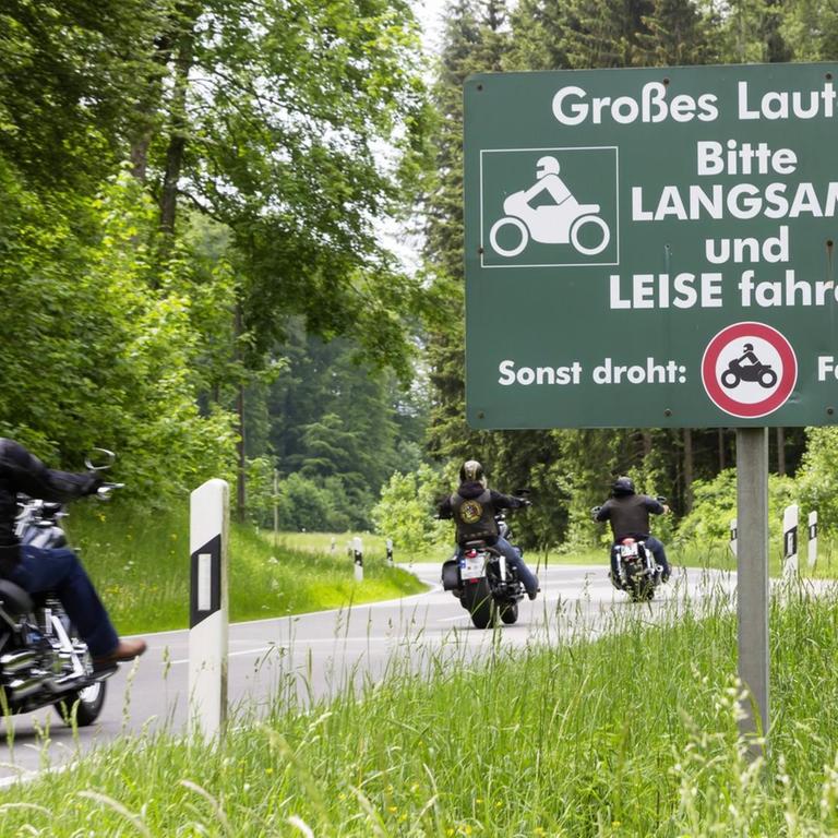 27.05.2018: Das idyllische Lautertal zwischen Münsingen und Hayingen zieht an jedem Wochenende Motorradfahrer an. Zum Leidwesen der Anwohner.