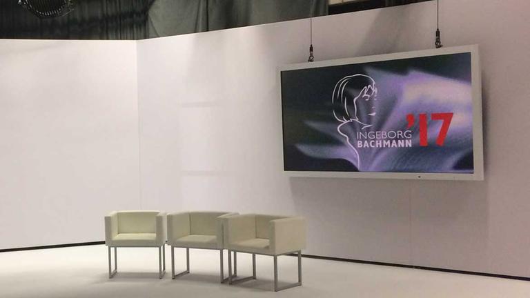 Die Lesebühne bei den 41. Tage der deutschsprachigen Literatur in Klagenfurt im ORF-Theater. Die Lesebühne bei den 41. Tage der deutschsprachigen Literatur in Klagenfurt im ORF-Theater.