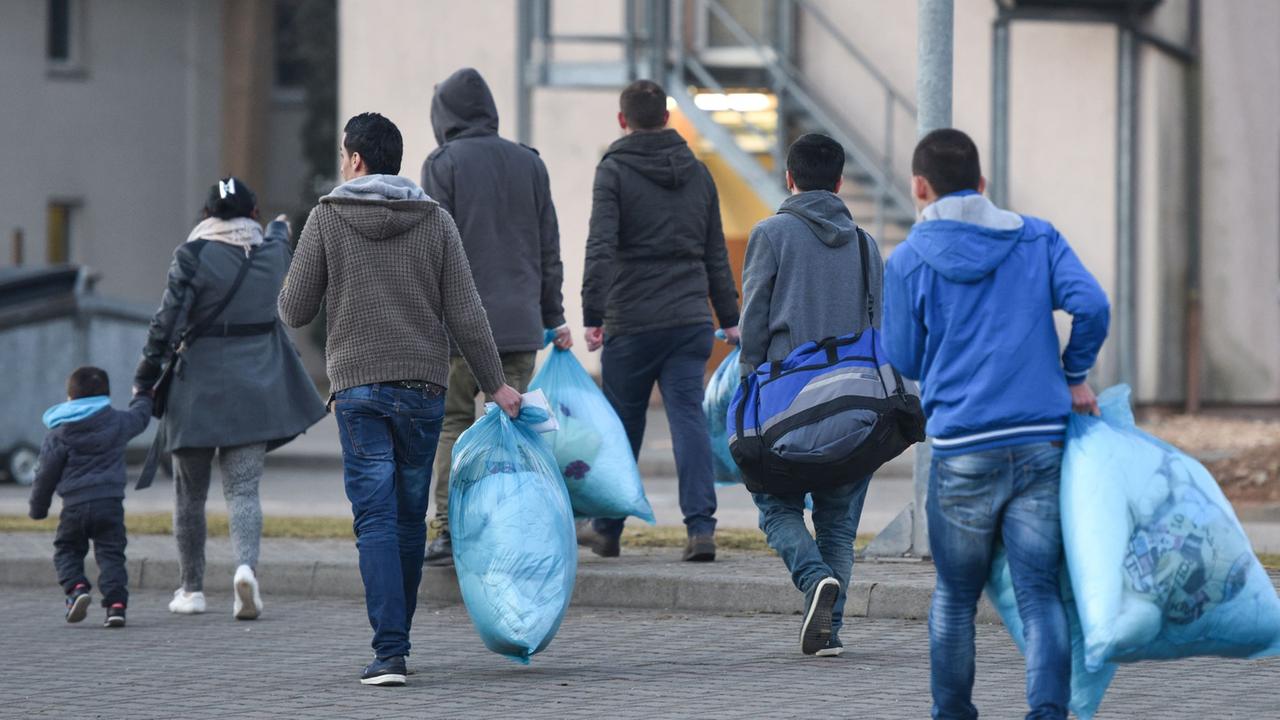 Flüchtlinge in der Erstaufnahmeeinrichtung in Heidelberg Flüchtlinge in der Erstaufnahmeeinrichtung in Heidelberg