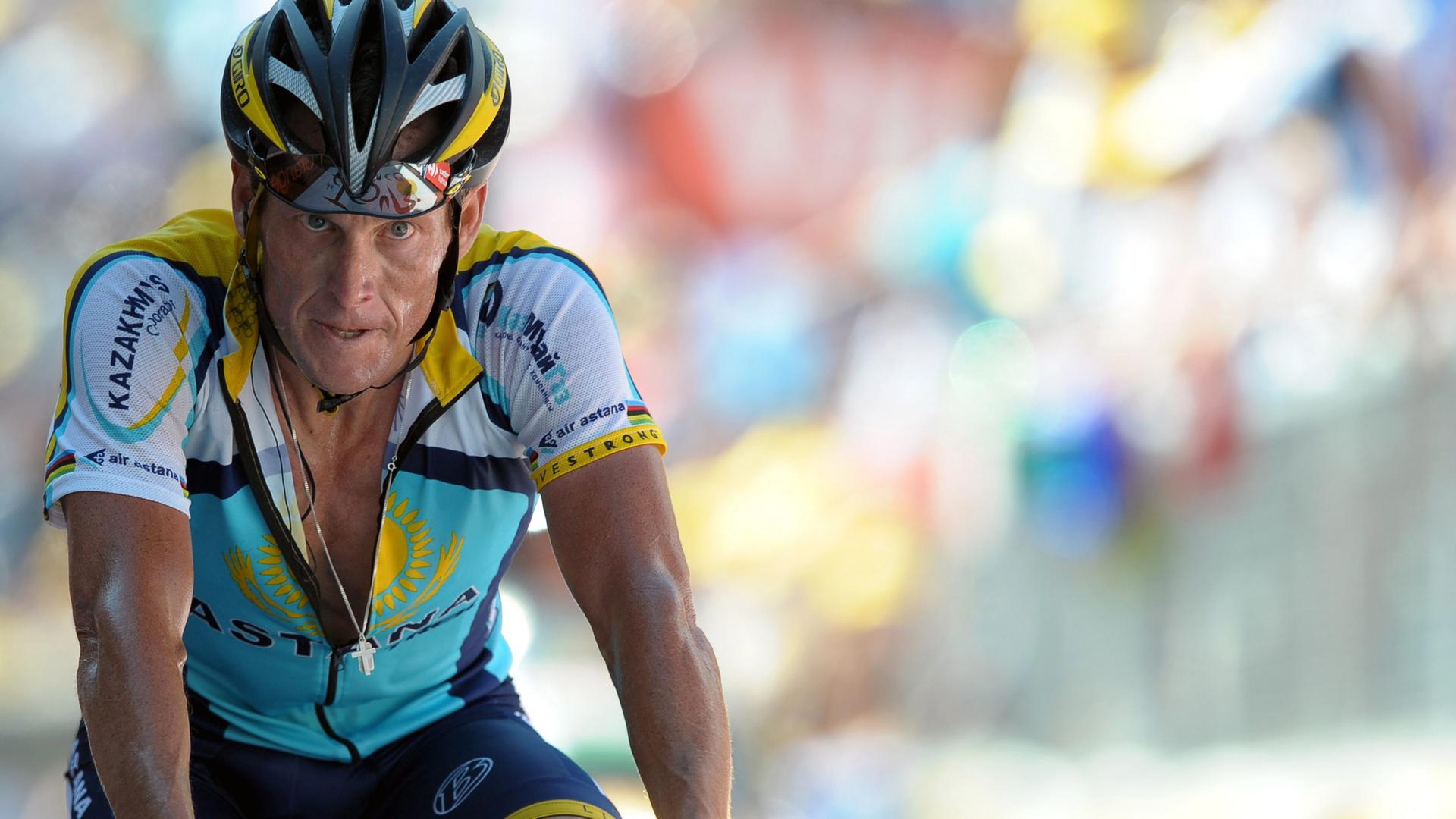 Lance Armstrong bei der Tour de France (Bild: epa / Christophe Karaba) Lance Armstrong bei der Tour de France (Bild: epa / Christophe Karaba)