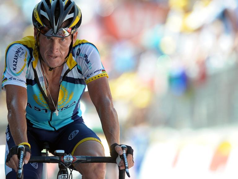 Lance Armstrong bei der Tour de France (Bild: epa / Christophe Karaba)