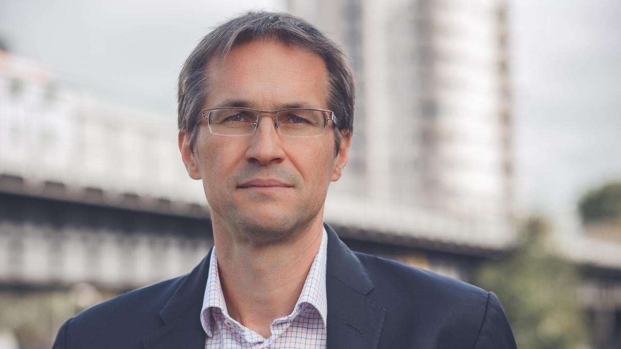 Porträt des Migrationsexperten Gerald Knaus Porträt des Migrationsexperten Gerald Knaus