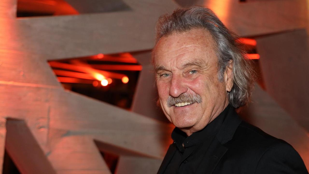 Der österreichische Schriftsteller Christoph Ransmayr bei der Romy Akademiepreisverleihung im April 2019 in Wien. Der österreichische Schriftsteller Christoph Ransmayr bei der Romy Akademiepreisverleihung im April 2019 in Wien.