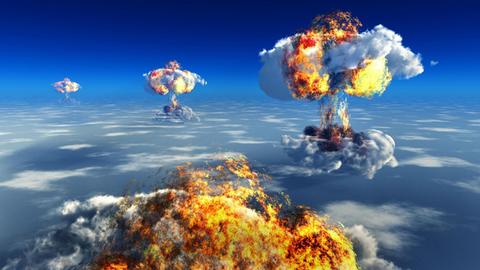 Eine digital Visualisierung zeigt mehrere Atompilze über den Wolken ragend.