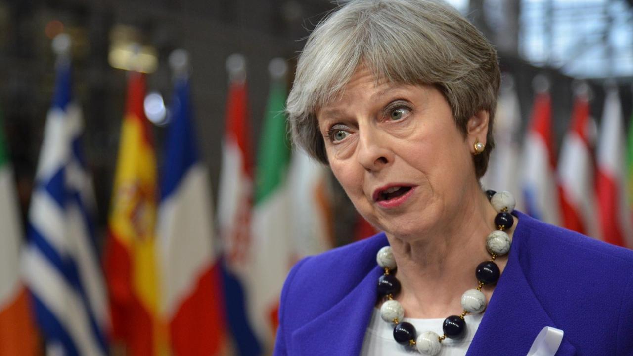 Großbritanniens Premierministerin Theresa May auf dem EU-Gipfel in Brüssel Großbritanniens Premierministerin Theresa May auf dem EU-Gipfel in Brüssel