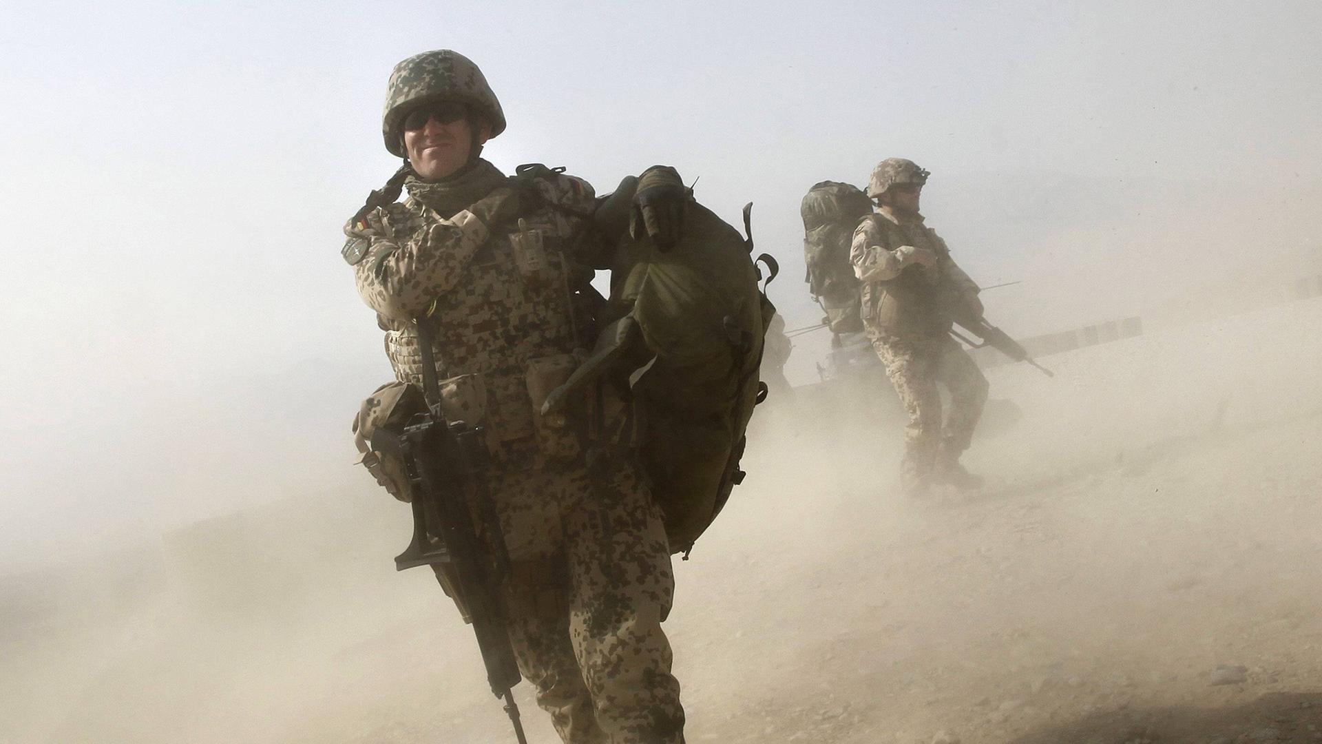 Bundeswehrsoldaten 2012 in Afghanistan Bundeswehrsoldaten 2012 in Afghanistan