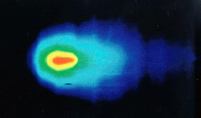 Komet IRAS-Araki-Alcock, Infrarotaufnahme (Falschfarbendarstellung) des IRAS-Satelliten Komet IRAS-Araki-Alcock, Infrarotaufnahme (Falschfarbendarstellung) des IRAS-Satelliten
