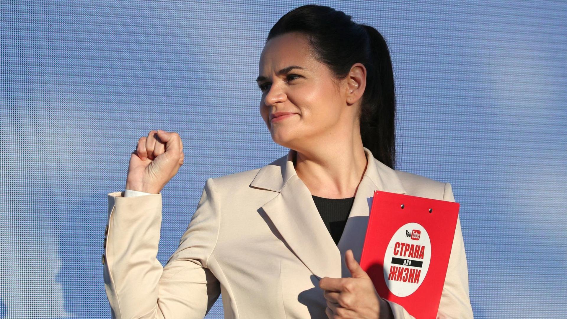 Swetlana Tichanowskaja, die einzige Oppositionskandidatin Swetlana Tichanowskaja, die einzige Oppositionskandidatin